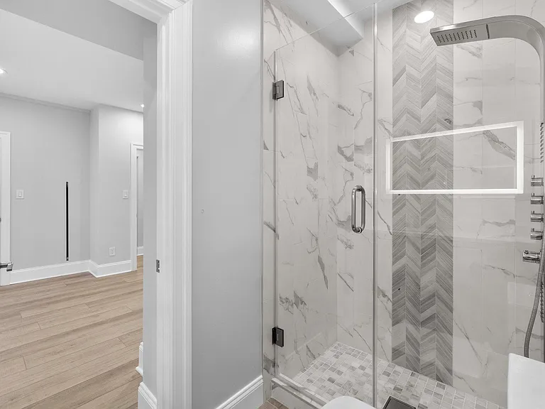 2112 Wyoming Ave NW #2 — Photo 17