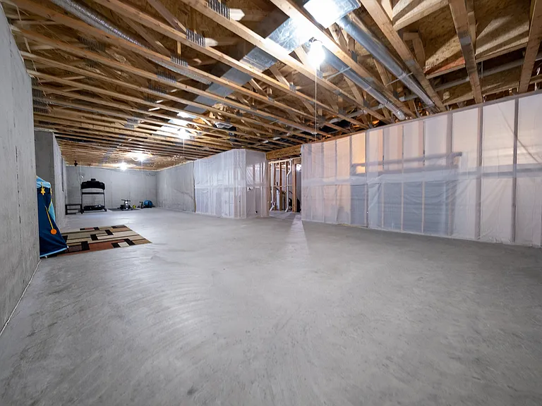 15356 Eagle Creek Way — Photo 49