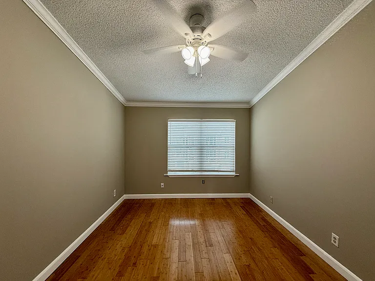 200 Pensacola Beach Rd — Photo 17