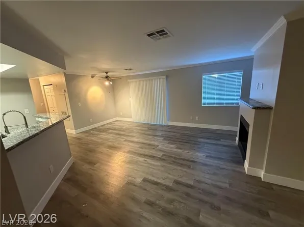 8600 W Charleston Blvd APT 1104, Las Vegas, NV 89117