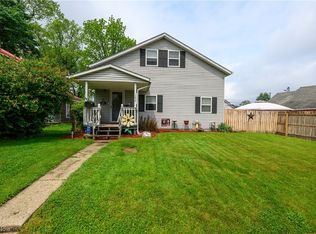 126 7th St SW, New Philadelphia, OH 44663