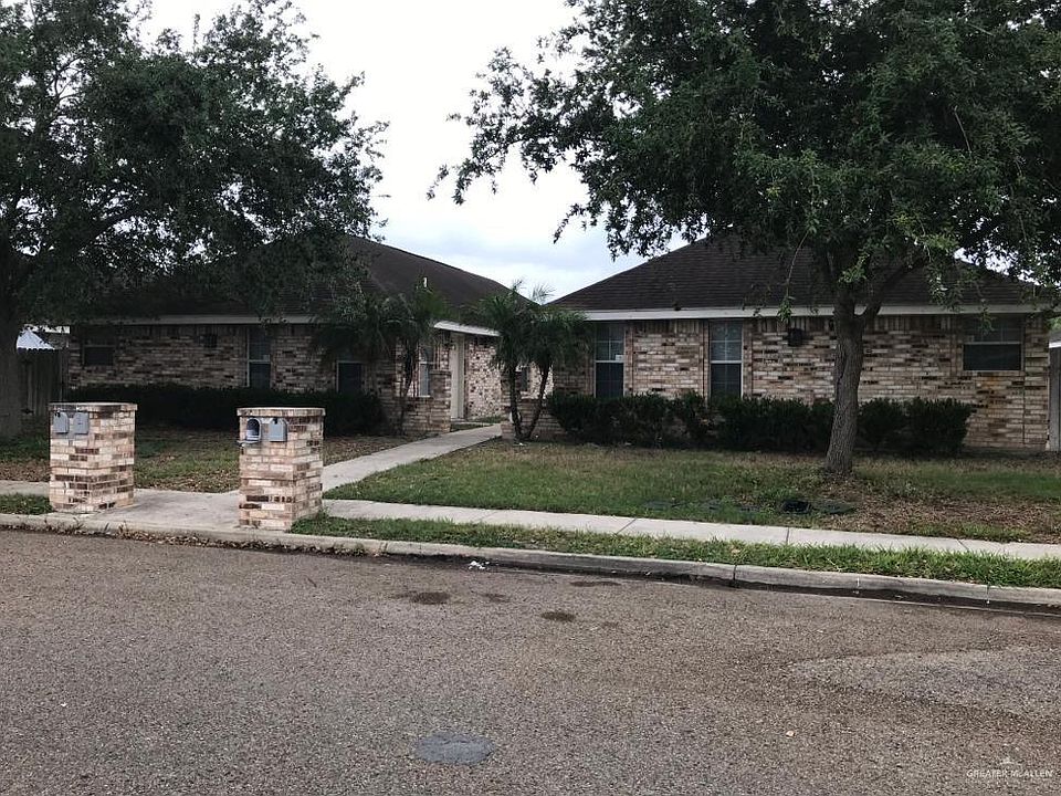 1st image of 809 W Bronze Dr #4