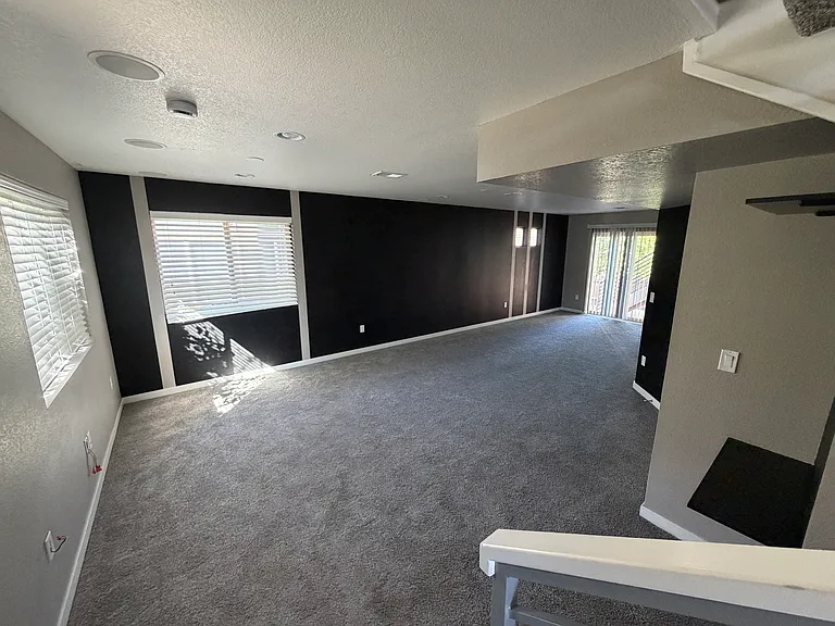 4456 Elegant St — Photo 34