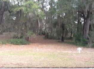 18 Woodland Ridge Cir, Ladys Island, SC 29907