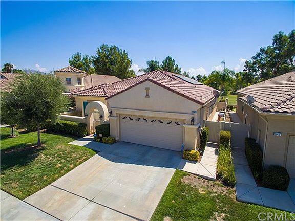 2nd image of 29398 Winding Brook Dr