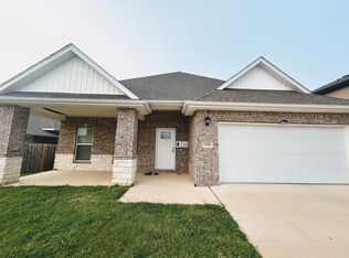 2110 Tallgrass Ter, Centerton, AR 72719