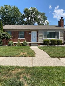 9834 Brookfield St, Livonia, MI, 48150