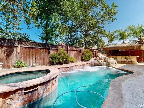 29456 Green Side Ct, Murrieta, CA 92563