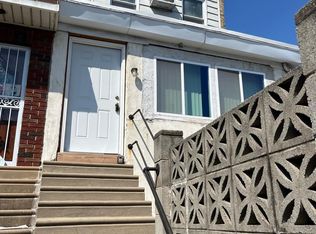 2931 S Robinson St, Philadelphia, PA 19142