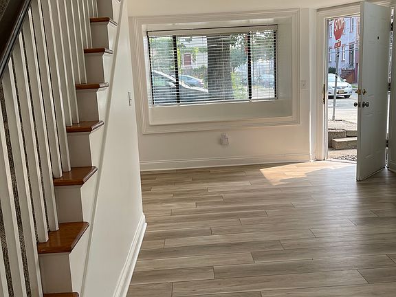 2nd image of 53 Philip St APT 1