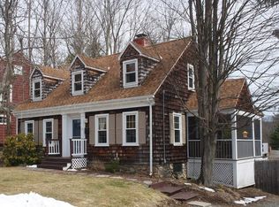 34 Cascade Rd, Worcester, MA 01602