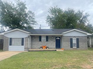 301 N Eastern Ave, Shawnee, OK 74801