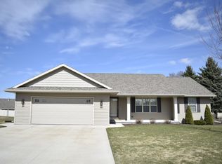 3178 Glendale Ave, Green Bay, WI 54313