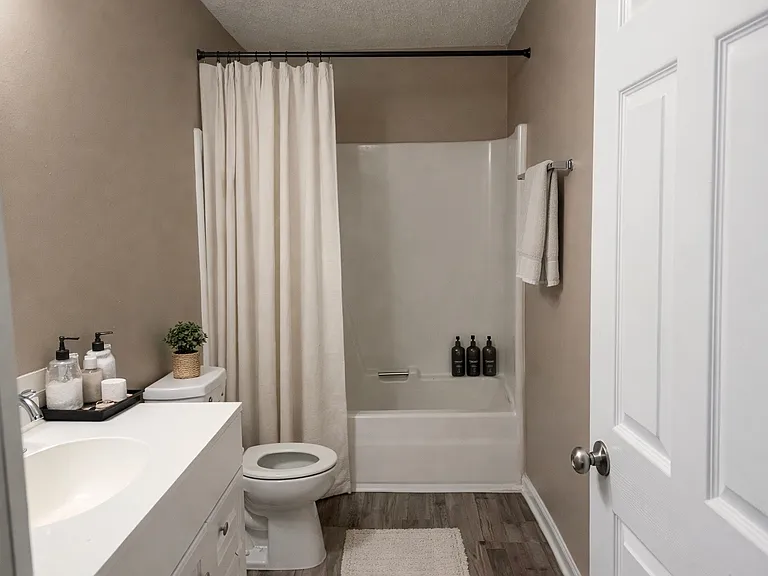 Bellwood Trace Apartments, LLC — Photo 6