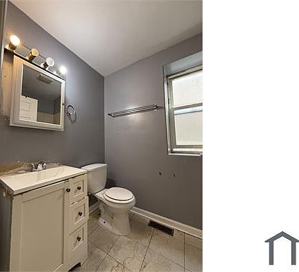 5th image of 4059 W Hirsch St Unit 1E