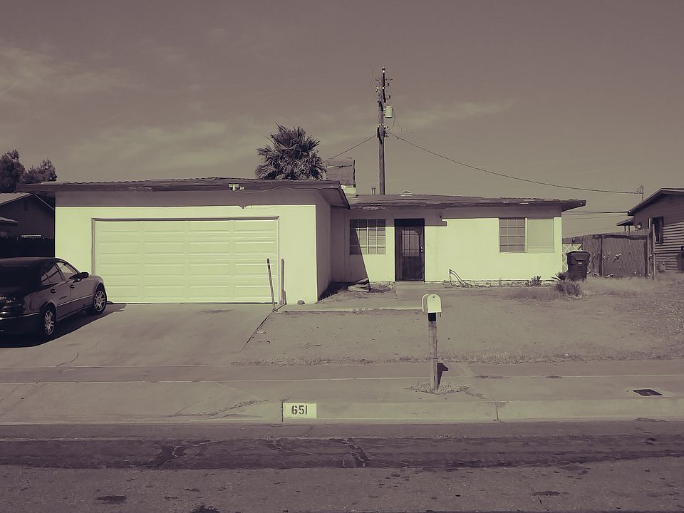 1st image of 651 Patricia St