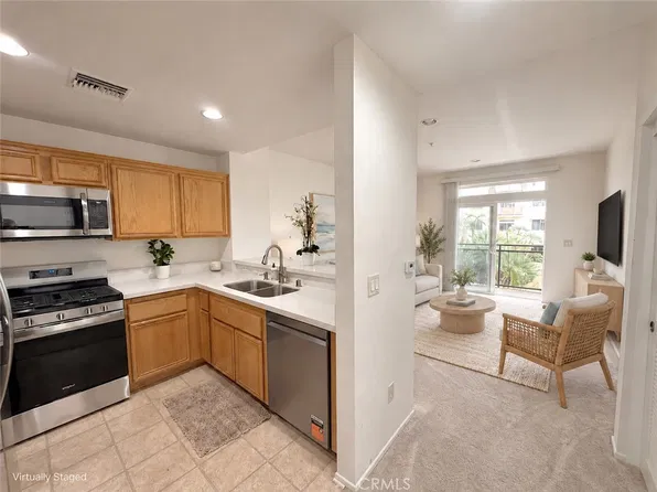13200 Pacific Promenade APT 217, Playa Vista, CA 90094