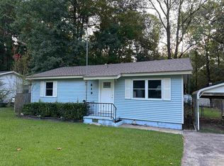819 Edgehill Dr, Benton, AR 72015