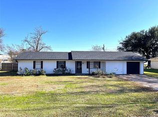 400 Childs Dr, Fairfield, TX 75840