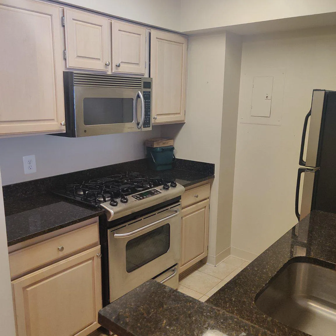 1 bed, 1.0 bath, 626 sqft, $1,995 — Photo 4