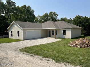 314 W Gum Rd, Carterville, MO 64835