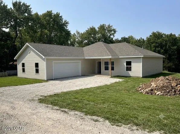 314 W Gum Rd, Carterville, MO 64835