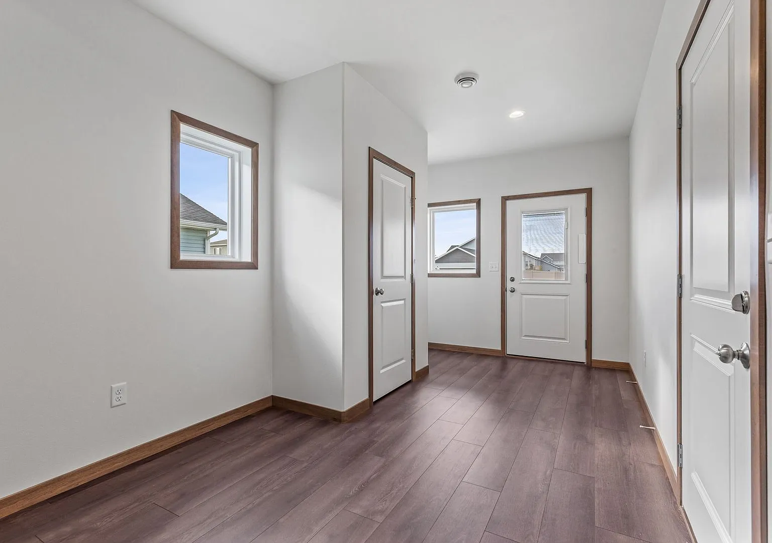 4-bedroom, 3-bathroom West Fargo Single-Family Home w/ 2 Stall Garage — Photo 2