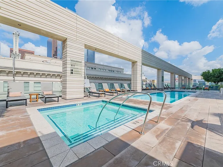 400 S Broadway Ave #1203 — Photo 41