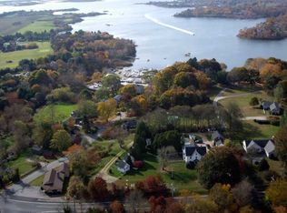 4470 Old Post Rd, Charlestown, RI 02813