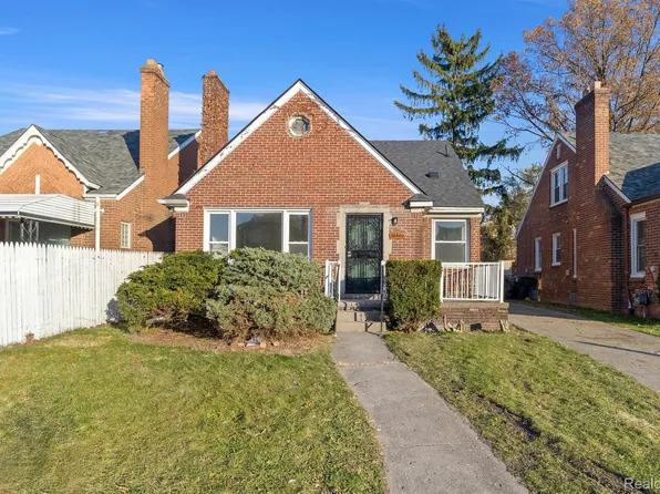 16860 Freeland St, Detroit, MI 48235