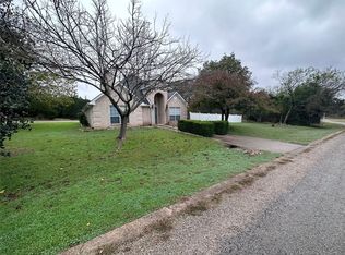 39350 Mesquite Dr, Whitney, TX 76692