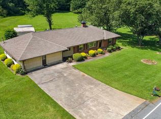 2069 Elmwood Cir, Snellville, GA 30078