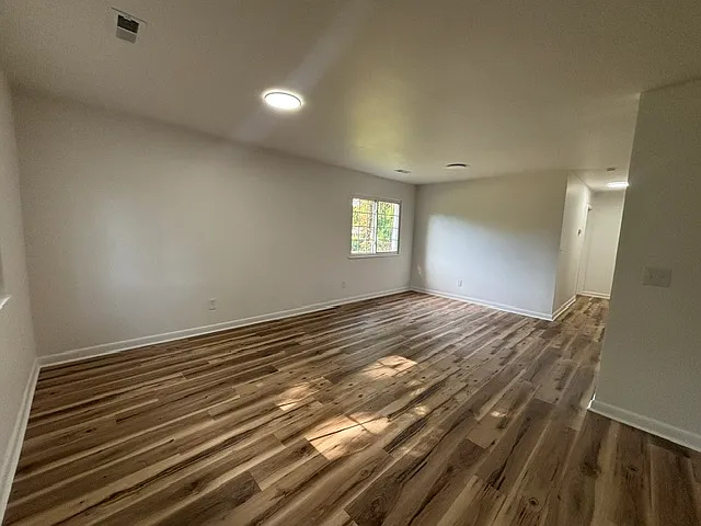 3 bed, 1353 sqft, $1,500 — Photo 3
