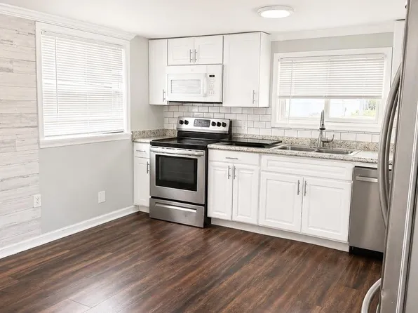 6505 Vert Dr, Elkridge, MD 21075