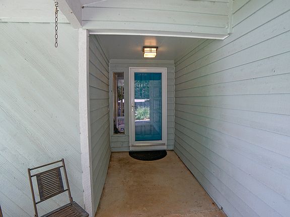 4th image of 6 Parkmont Trce