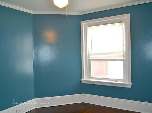 2nd image of 18 Medway St #7