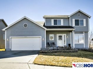 18807 O St, Omaha, NE 68135