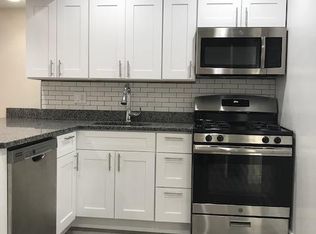 1935 W Cortland St #1F, Chicago, IL 60622