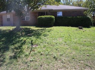 703 W Mulberry St, Decatur, TX 76234
