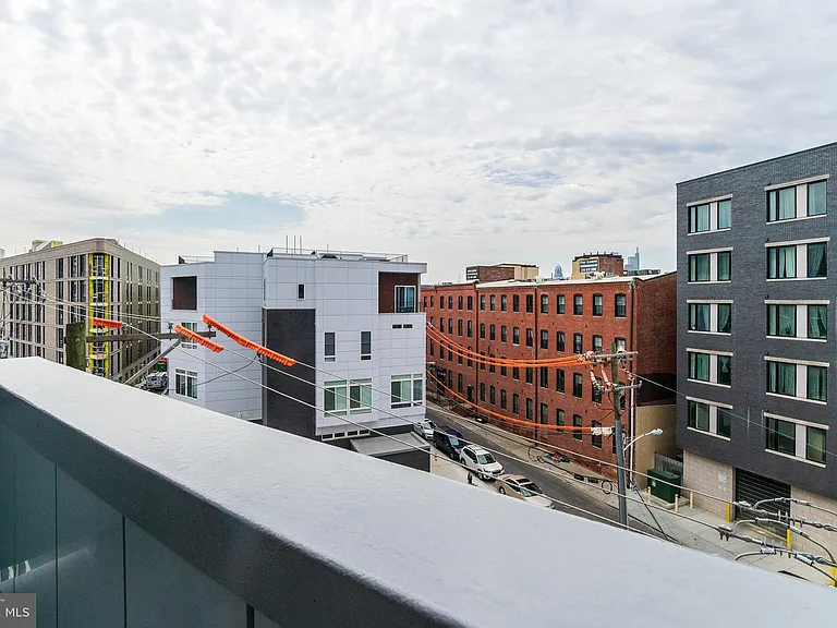 1129 Germantown Ave #4C — Photo 9