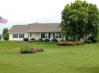 N9585 Carla Dr, Belleville, WI 53508