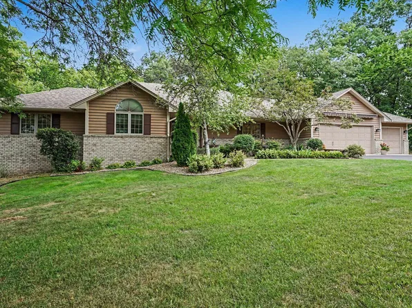 2003 Safari Heights Trl, Eagan, MN 55122