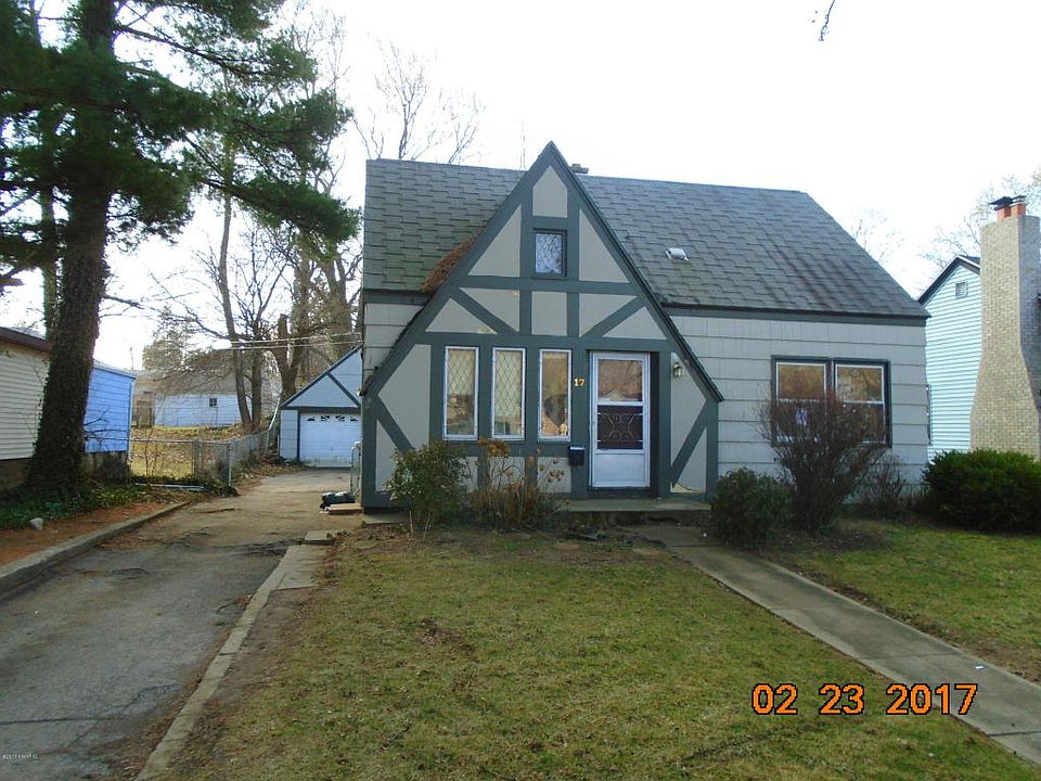 1st image of 17 Keith Dr