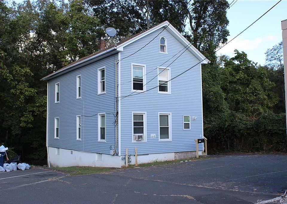 2nd image of 1321 Whalley Ave