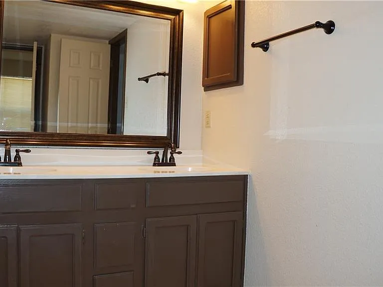 11549 Kristy Weaver Dr — Photo 18