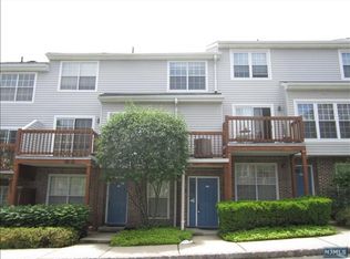 460 Lee Ct #4219, Fort Lee, NJ 07024