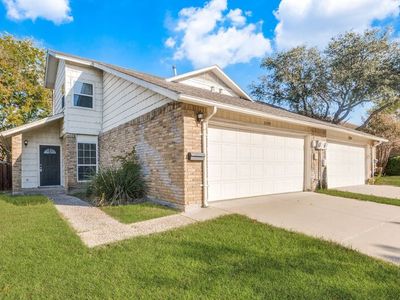 2209 Heritage Cir, Carrollton, TX, 75006