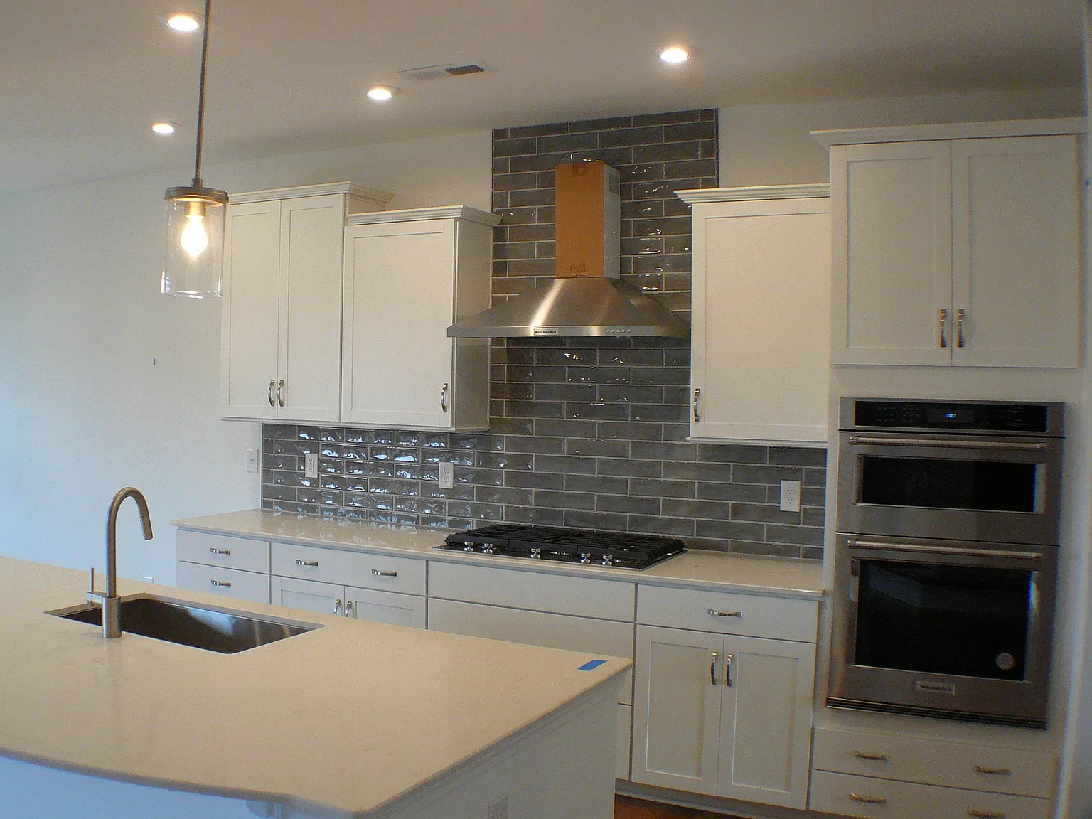 Glaswick Drive - 14012 - 1 — Photo 2