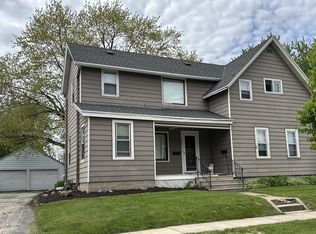 551 N State St, Appleton, WI 54911