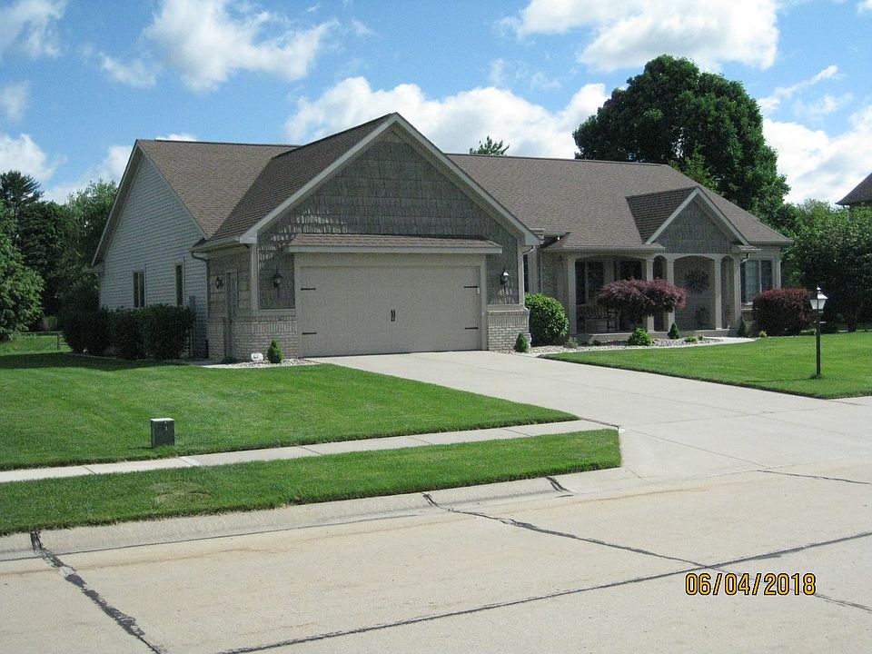 1st image of 1605 Amberwood Dr